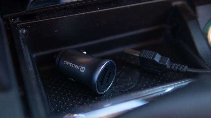 Adaptor Swissten  cu port USB-C + Quick Charge 3.0 36W Metal  thumb