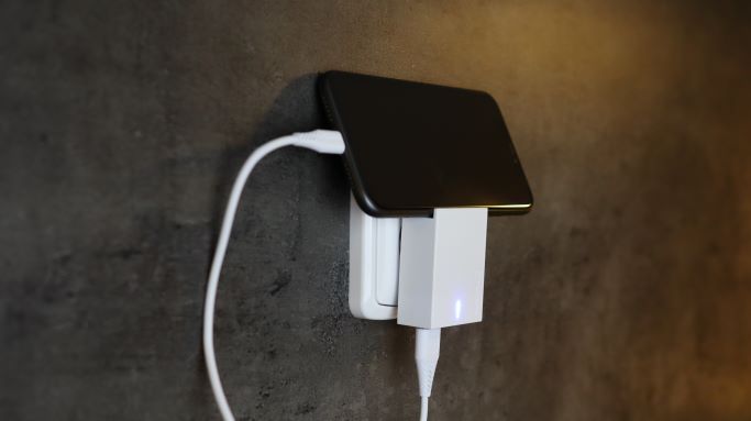 Adaptor Swissten Travel Super Charging 25W + Cablu de date USB-C/USB-C 1,2 m Alb thumb