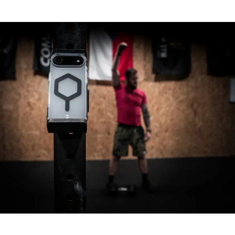 Husa Tactical MagForce Hexagonala pentru Apple iPhone 17 T-Alb