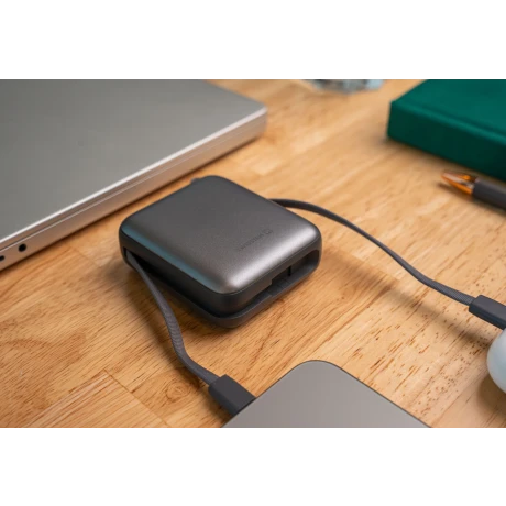 Acumulator extern SWISSTEN SPACE 10000 mAh cu cabluri USB-C și Lightning Silver încorporate