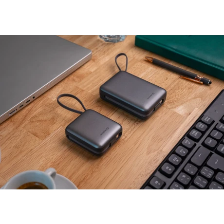 Acumulator extern SWISSTEN SPACE 10000 mAh cu cabluri USB-C și Lightning Silver încorporate