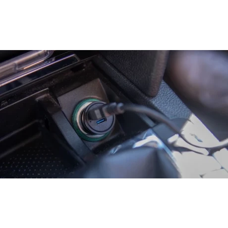 ADAPTOR AUTO SWISSTEN POWER DELIVERY USB-C + ÎNCĂRCARE RAPIDĂ 3.0 36W NEGRU METALIC