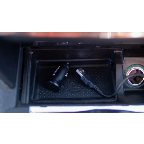 ADAPTOR AUTO SWISSTEN POWER DELIVERY USB-C + ÎNCĂRCARE RAPIDĂ 3.0 36W NEGRU METALIC