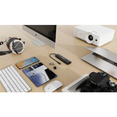 Hub USB-C SWISSTEN 7-ÎN-1 (USB-C 100W, HDMI 4K, 1x USB-A 3.0, 2x USB-A 2.0, SD, MICRO SD) ALUMINIU