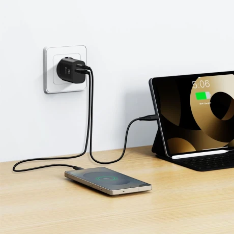 Încărcător de călătorie SWISSTEN EDGE GaN 1x USB-C PD 35W + 1x USB-A 18W QC NEGRU