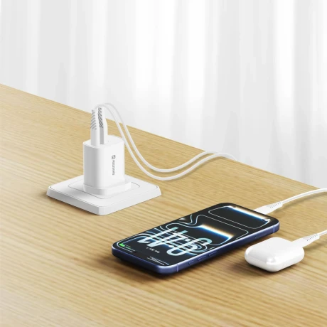 Încărcător de călătorie SWISSTEN EDGE GaN 1x USB-C PD 35W + 1x USB-A 18W QC, pentru priză UK, alb