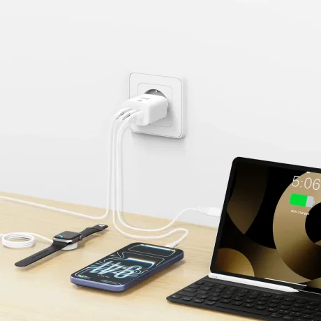 Încărcător de călătorie SWISSTEN EDGE GaN 2x USB-C PD 65W + 1x USB-A 18W QC ALB