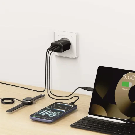 Încărcător de călătorie SWISSTEN EDGE GaN 2x USB-C PD 65W + 1x USB-A 18W QC NEGRU