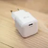 Încărcător de călătorie SWISSTEN GaN 1x USB-C 35W Alimentare Alb + Cablu de date USB-C/USB-C 1.2 M Alb