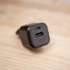 Încărcător de călătorie SWISSTEN GaN 1x USB-C 35W PD + 1x USB-A 27W QC NEGRU